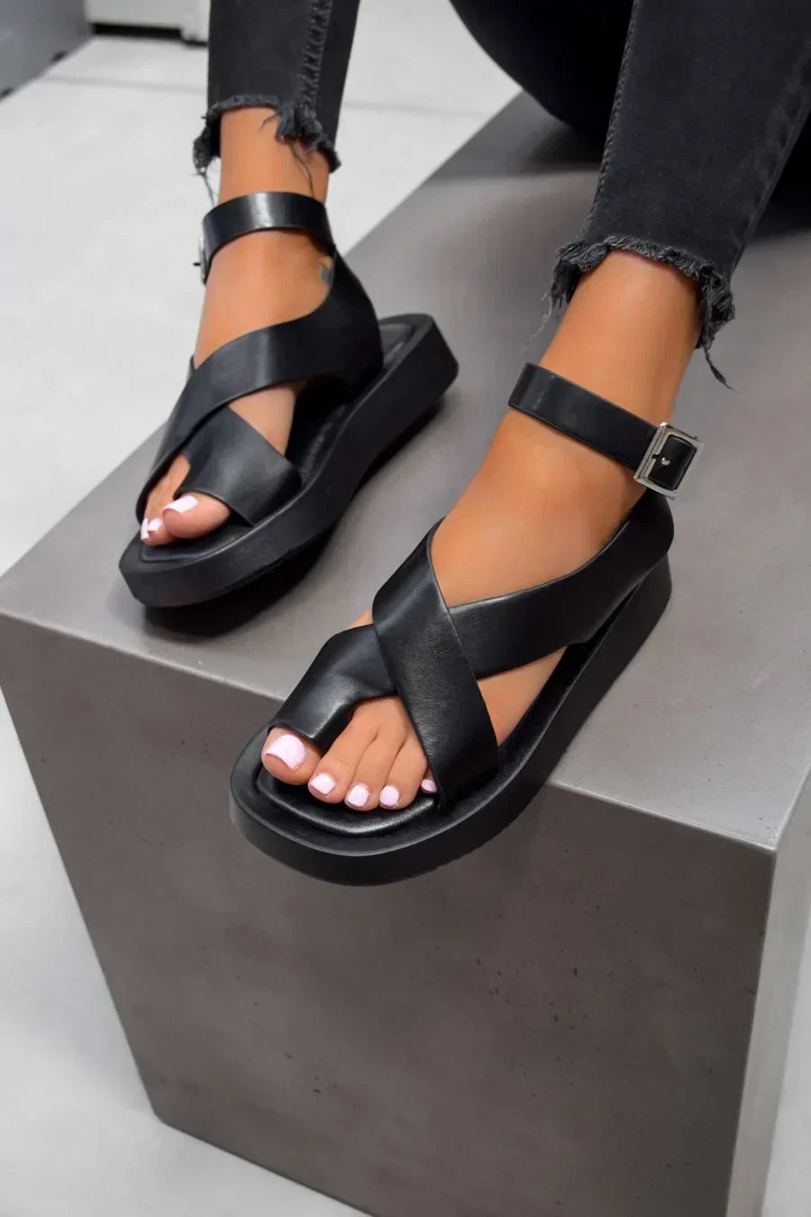 Paula | Sandalias elegantes y desenfrenadas
